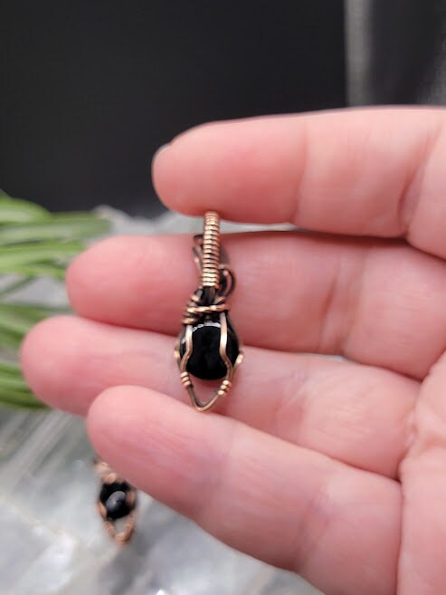 Black Onyx in Antiqued Copper Pendant & Earring Set