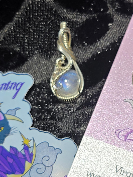 Mini Blue Flash Rainbow Moonstone in Sterling Silver