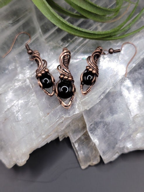 Black Onyx in Antiqued Copper Pendant & Earring Set