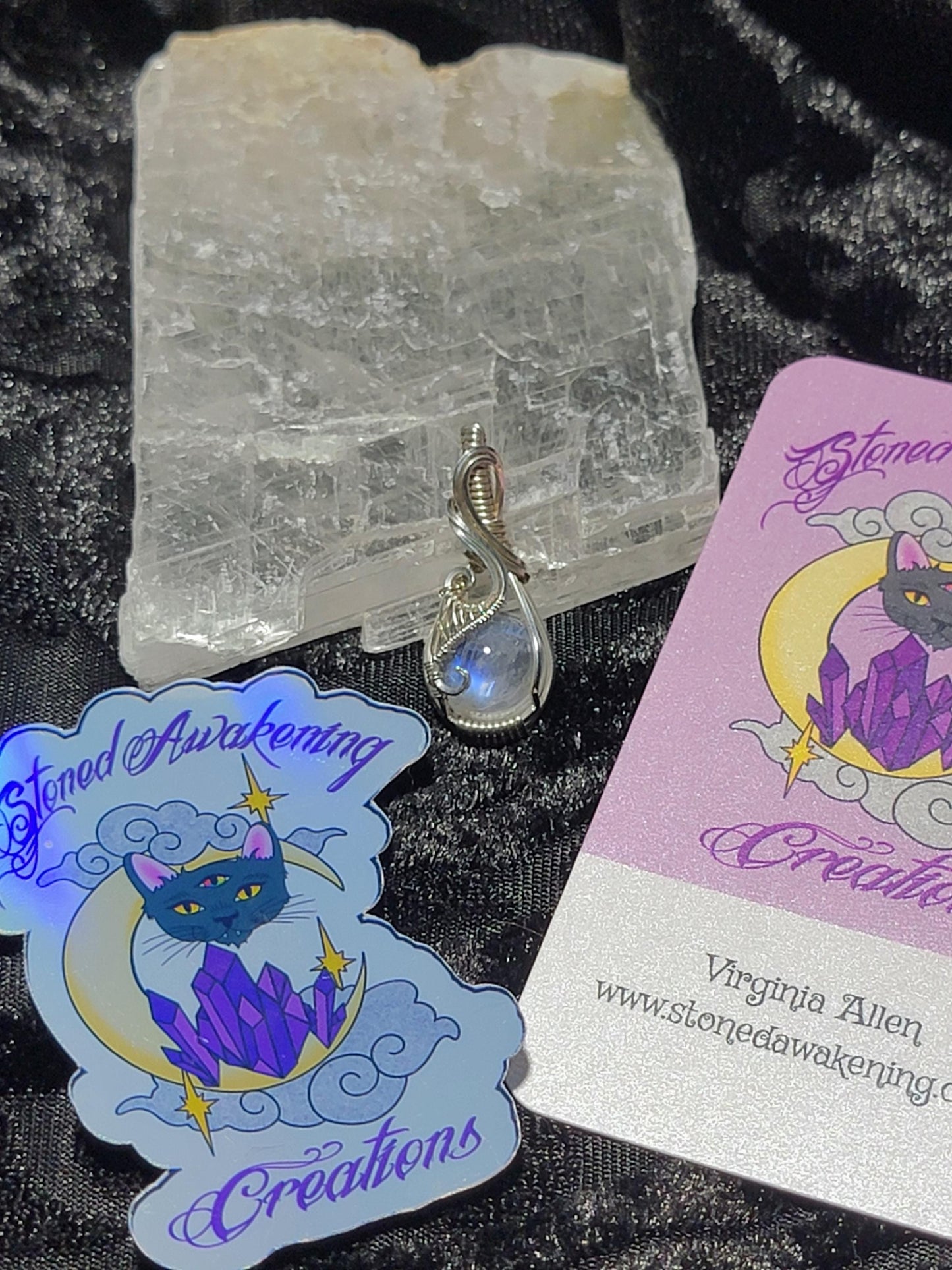 Mini Blue Flash Rainbow Moonstone in Sterling Silver