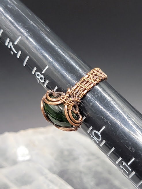 Chrome Diopside in Antiqued Copper Ring Size 9