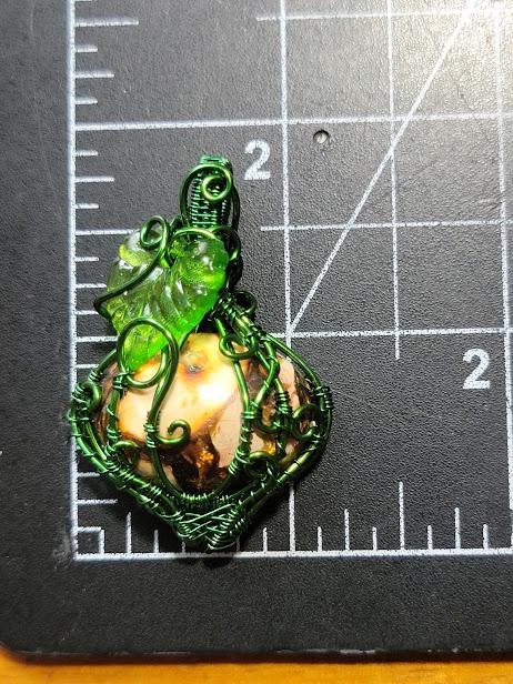 Regalite w/ Copper Pumpkin Pendant in Green Craft Wire